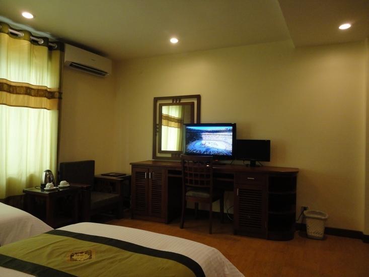 Prince Hanoi Hotel מראה חיצוני תמונה